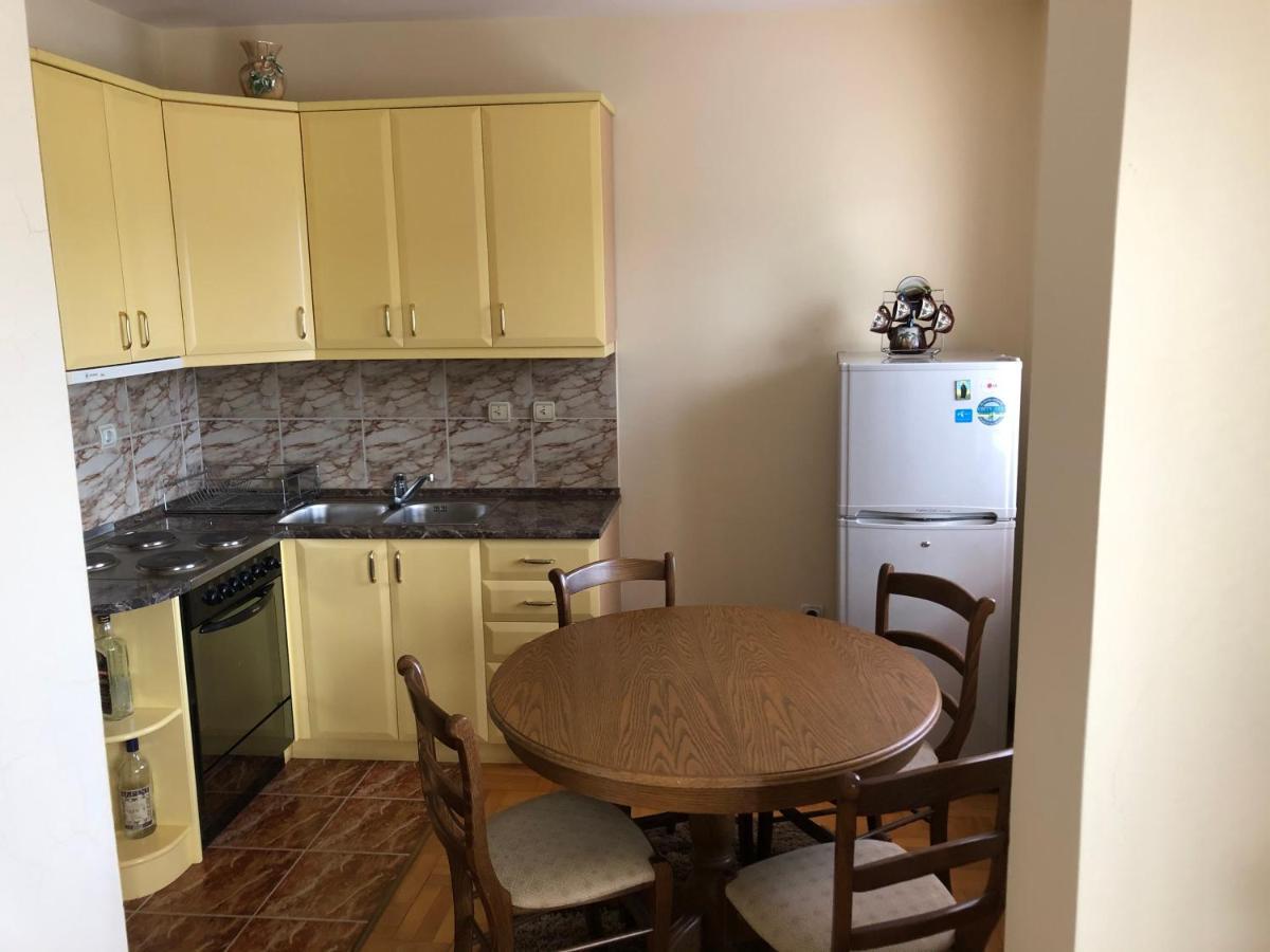 Apartman Djina Vrnjačka Banja Exteriör bild